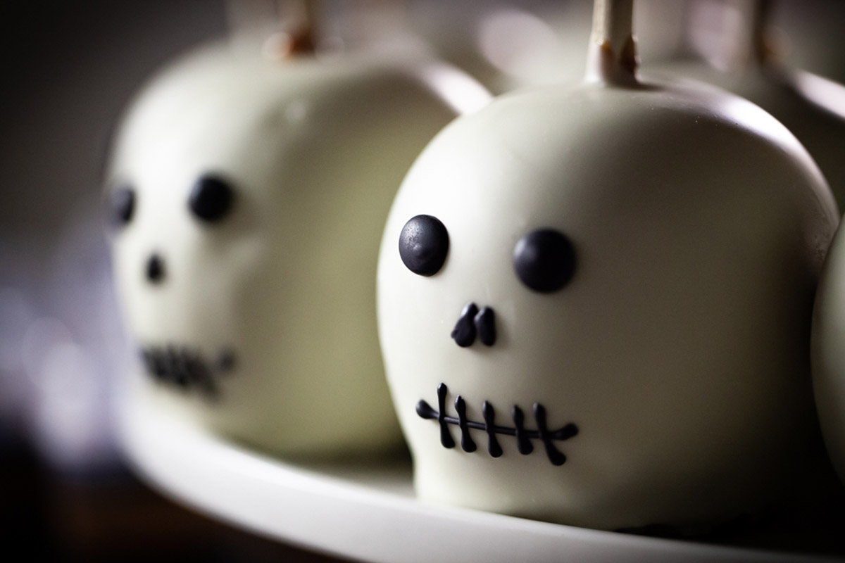 Cake Pops Hand Decorated for Halloween