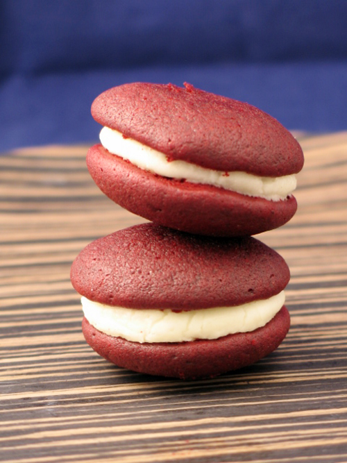 Wicked Red Velvet Whoopie Pie (10)